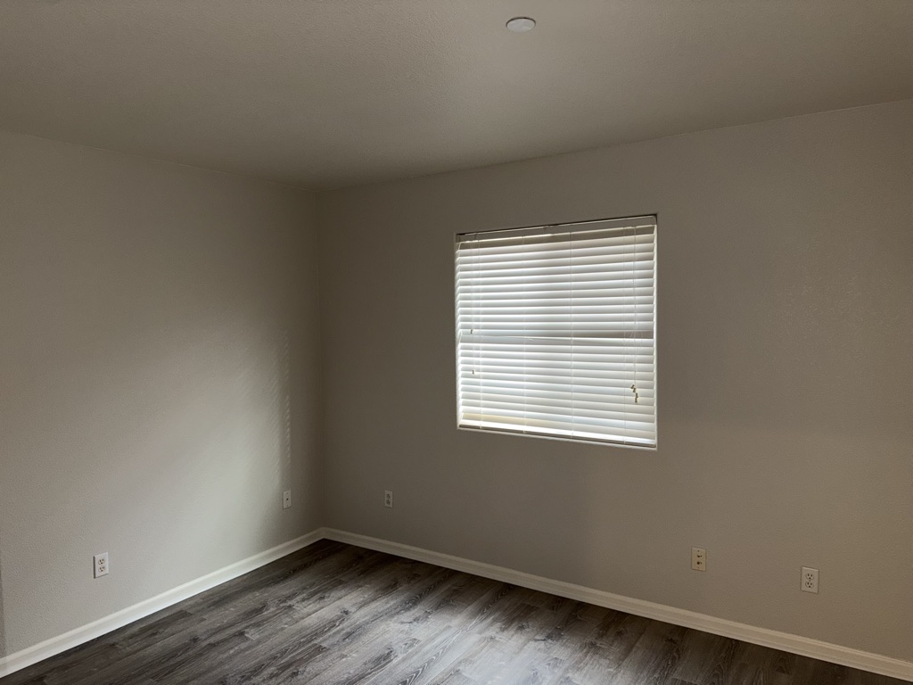 Original unaltered photo of 635 Equinox Loop, Lincoln, CA